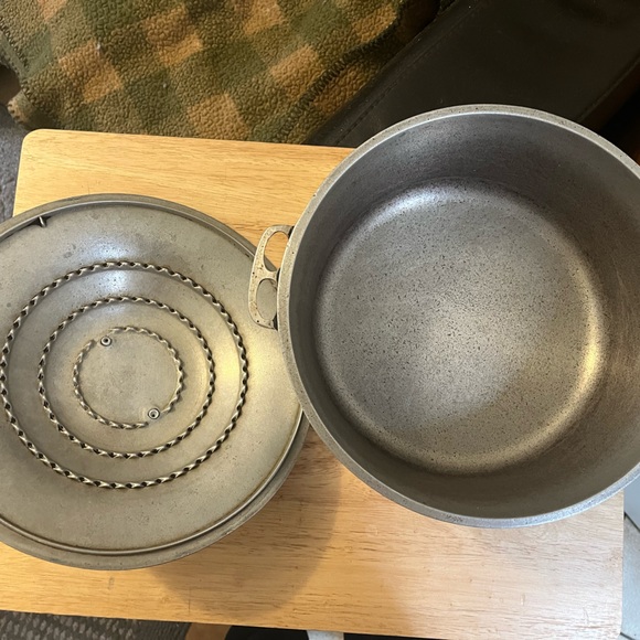 Antique/Vintage Master Maid Cast Aluminum Two Piece Large Pot - Picture 3 of 3